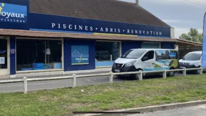 Piscines Desjoyaux – A.M.Z Distribution à Crécy-la-Chapelle