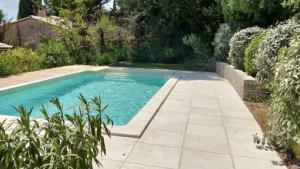 Piscines Desjoyaux à Brignoles