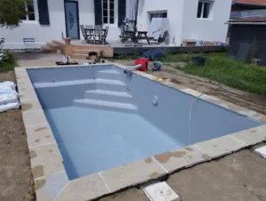 Atelier Piscine et Spa Pau Bearn à Lasseube