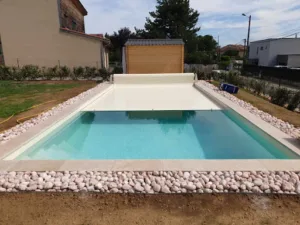 L Atelier de la Piscine à Charly