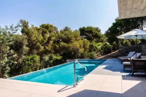 Paradise Piscine | Rénovation piscine dans les Bouches-du-Rhône et le Var à Roquefort-la-Bédoule