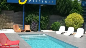 Piscines Desjoyaux à Osny