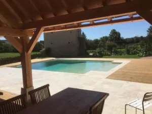 Ambiance Piscines à Romanèche-Thorins