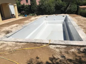 CR Piscines et Constructions à Pourcieux