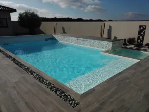 Piscines Sotechbat à Lavernose-Lacasse