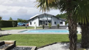 SAS DE MELO PISCINES à Saint-Jean-d'Illac