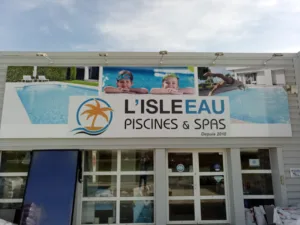 L’ ISLE EAU PISCINES & SPAS à L'Isle-Jourdain