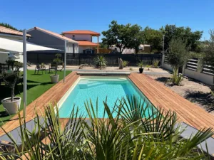 Piscines d’ aquitaine à Cabanac-et-Villagrains