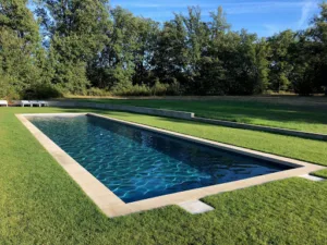 M Piscine à Fonbeauzard