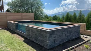 Liberty piscines & spas à Boisset-lès-Montrond