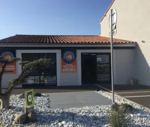 Laurent Piscine Service à Bias