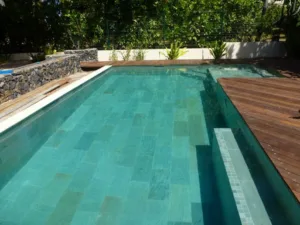 MARINAL PISCINE BLEU AZUR à Le Cheylard