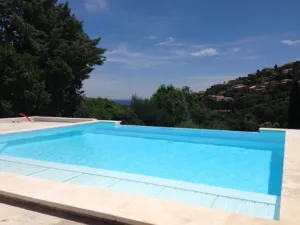 JML PISCINES: Pisciniste et Spa à Mionnay