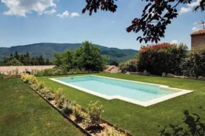 Piscines Desjoyaux à Neffes