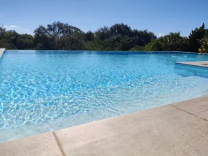 Piscine Cazala – Pisciniste : Construction de piscine à Morlanne