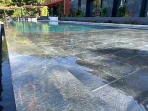 Mirror Pool Concept à Cannes