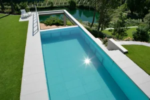 Crescend’eau – Fond mobile pour piscine à Veuilly-la-Poterie
