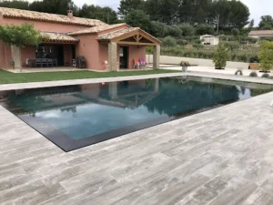 Marinal Piscines 83 | Construction Piscine Béton Armé Mono Bloc à Six-Fours-les-Plages