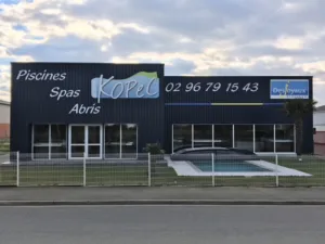 Societe Kopec Piscine desjoyaux Saint brieuc jacuzzi à Pordic