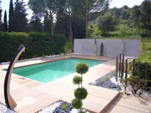 LANTANA BELLERIVE JARDIN – NÎMES à Nîmes
