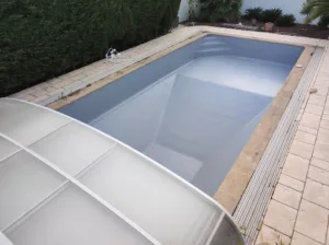 Eau BN Piscines/ PVC armé à Aubagne