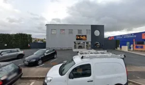 BLEU COM PISCINE & MULTI RENOVATIONS à Pulnoy