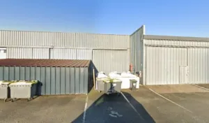Au Rond Point De La Piscine ! à Parçay-Meslay