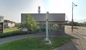 JS PISCINES DESJOYAUX à Avermes