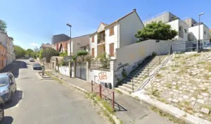 Al à Montreuil