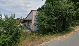 Piscinelite à Méry-sur-Oise