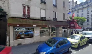 Sportelari Giulio à Paris
